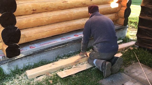 Заделка пространства первого венца (подкатные). смотреть онлайн