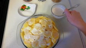 Картошка в духовке с майонезом и чесноком