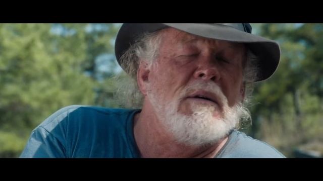 Прогулка по лесам. Монолог Каца об алкоголе смотреть онлайн