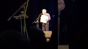 Валерий Сёмин домик у дороги