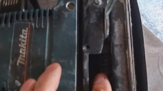 Ленточная шліфмашинка Makita 9404