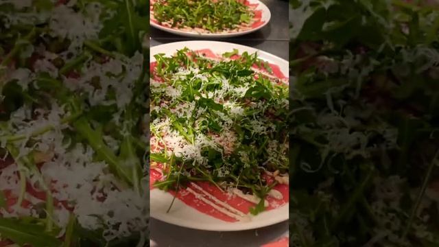 Carpaccio - блюдо из сырой говядины #нидерланды #niderland #loefenlij #Woerden #карпаччо