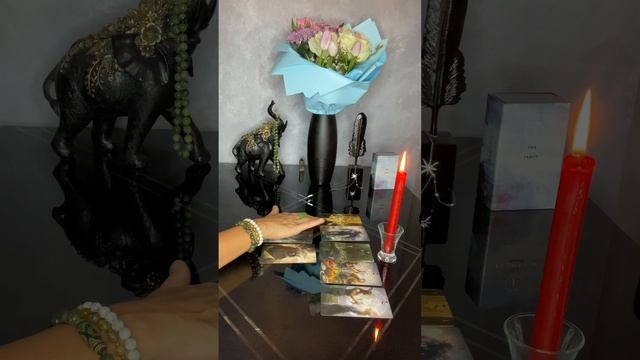 КТО МОЙ БУДУЩИЙ МУЖ #таро #тароонлайн #мысличувствадействия #гадание #ктодумаетобомне #чтоондумает смотреть онлайн