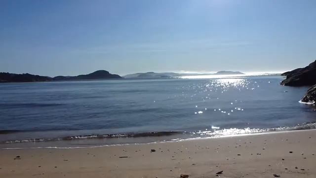 Лёгкий прибой у берегов Норвегии смотреть онлайн