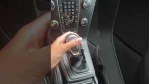✅Car ASMR Pedal pumping, revving, high needle pumps? tapping, scratching, manual Volvo V40