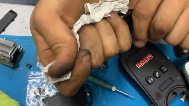 Заклинил замок зажигания Hyundai Accent смотреть онлайн