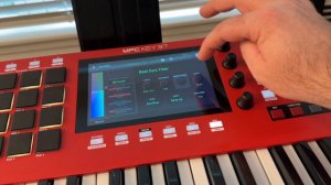 Akai MPC Key 37 vs MPC Key 61 - Which is Better?