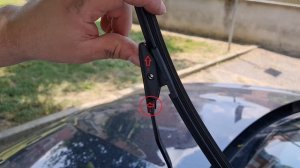 How to replace front wipers on Renault Megane 4 (2019) 1.5 DCI 115Hp