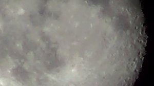 луна через камеру sony HDR PJ200E