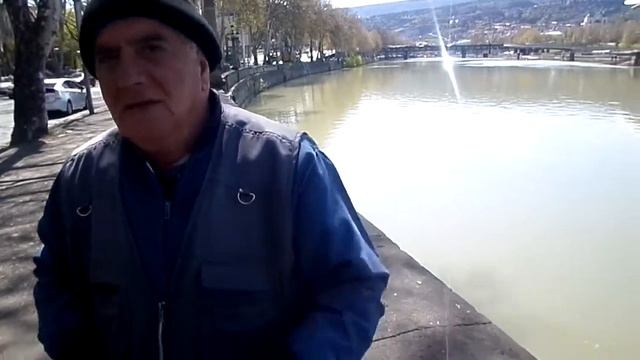РЫБАЛКА НА РЕКЕ-КУРА(МТКВАРИ)-СТАРЫЙ ТБИЛИСКИИ РЫБАК--თევზაობა კორონას დროს.
