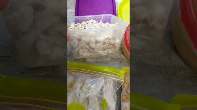 Заготовки из трёх куриц и фарша на рабочую неделю. #заготовкаеды #заморозка #еда #полуфабрикаты