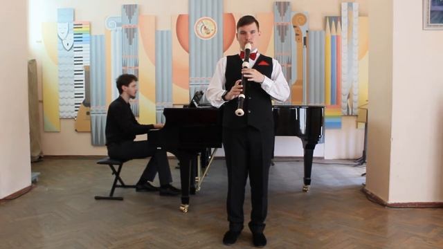 Гордиенко Иван Максимович (флейта-тенор). Г. Портнов "Красивая бабочка" смотреть онлайн