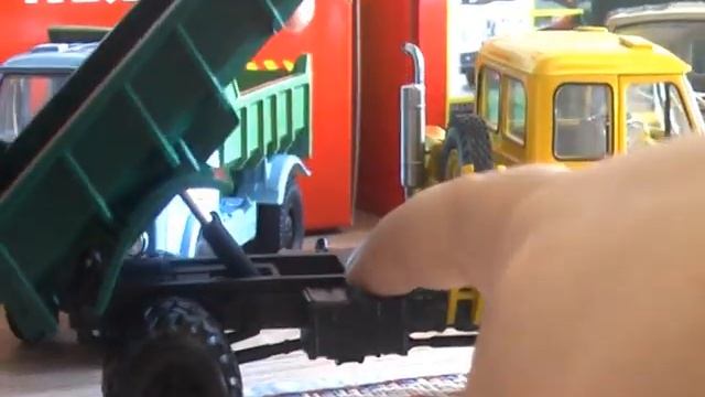 МАЗы-503А, 509В и 5551 самосвалы от Нашего Автопрома 1:43 смотреть онлайн