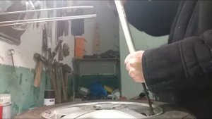 Как накачать велосипедным насосом автомобильное колесо. Вариант как экстренная помощь.