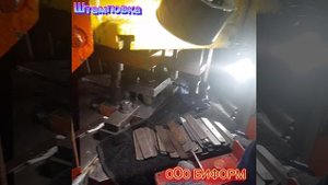 Отбортовка отверстия на штамповке