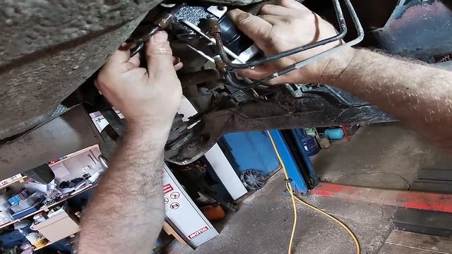 Renault Logan - куда пропали задние тормоза ??? смотреть онлайн