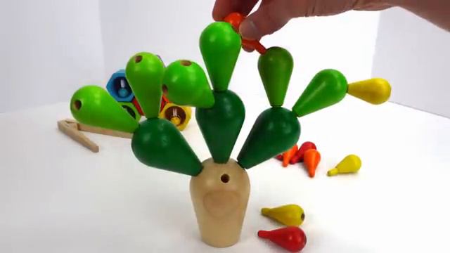 Teach Kids Colors with Fun Toy Bees and Beehive!