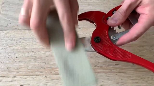 Труборез стал криво резать, показываю как исправить смотреть онлайн