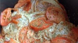 Курица с помидорами в мультиварке