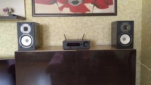 Onkyo R-N855 vs Onkyo D-175
