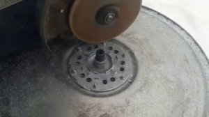 не крутится барабан стиральной машины, оторвало вал барабана Bosch classixx 6, ремонт