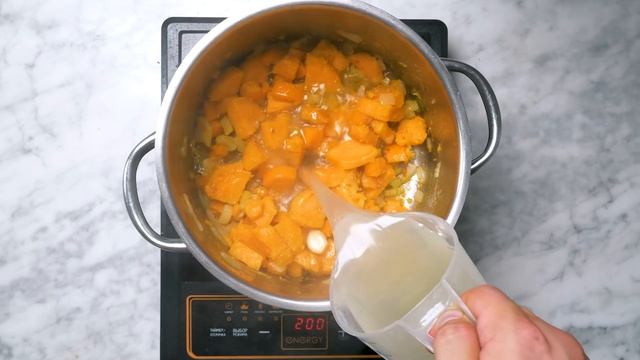 Такой суп вы никогда не пробовали. Фантастический суп-пюре из сладкой картошки. Батат. смотреть онлайн