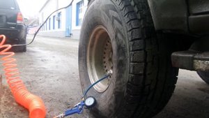 Компрессор автомобильный 300л/мин