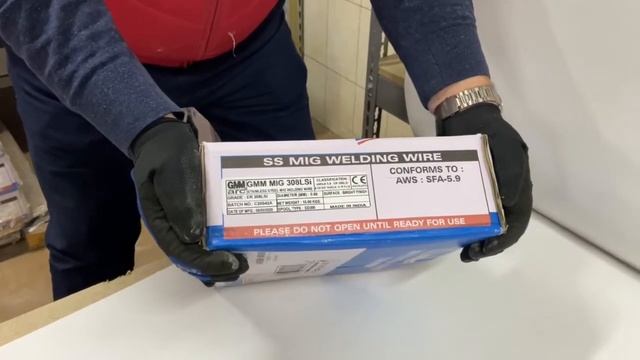 Распаковка нержавеющей проволоки 308 LSi 15kg (MODI BRAND India) смотреть онлайн