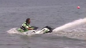 Jet Ski Freestyle Trick:Shower