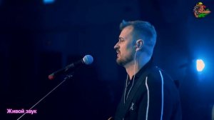 Алексей Петрухин      "Ходят кони".