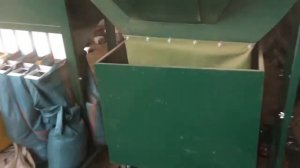 Очистка и сортировка гороха на сепараторе ИСМ