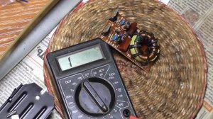Простой ремонт электронного трансформатора от люстры