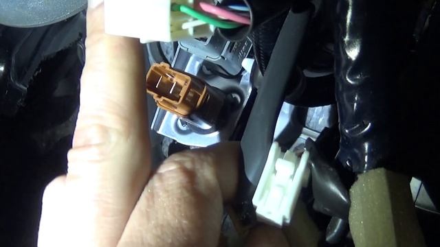 NISSAN LEAF 30 KW правый руль КРУИЗ-КОНТРОЛЬ(разпиновка) смотреть онлайн