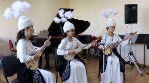Нурзат Орозалиева Ансамбль комузисток