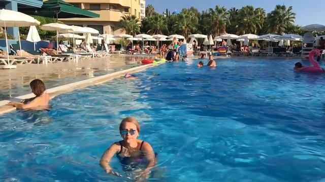 Aisulu Zholdasbekkyzy      Айсұлу xаным ?? 13.09.2018.  Турция ?? морепесоксолнце