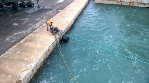 Моряки судна в бой, окончание выгрузки  | Работа моряков в трюме | Отшвартовка судна | Блог Моряка