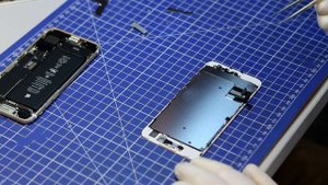 FAQ: Как поменять дисплей на iPhone 7
