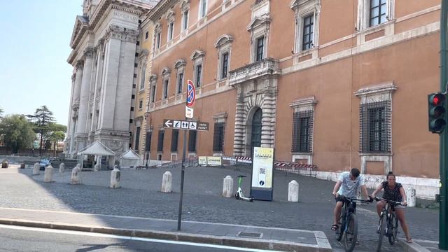 Walking in Rome (San Giovanni and Holy Staircase) 26 Jul 2022 [4K HDR] смотреть онлайн
