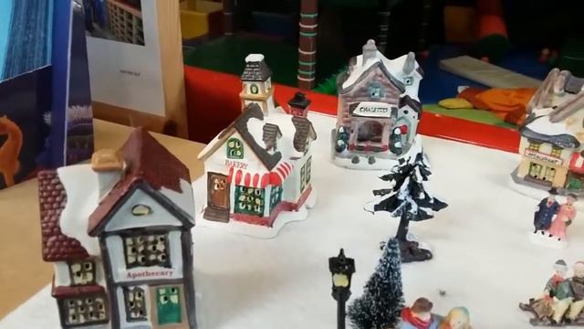 France. Франция. Захаркины приключения. В детском развлекательном центре. смотреть онлайн