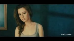 Julia Savicheva Moscow-Vladivostok with Eglish lyrics