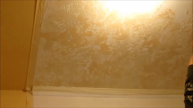 ФАКТУРНЫЙ ПОТОЛОК ИЗ ОБЫЧНОЙ ШПАКЛЁВКИ - своими руками!!! смотреть онлайн