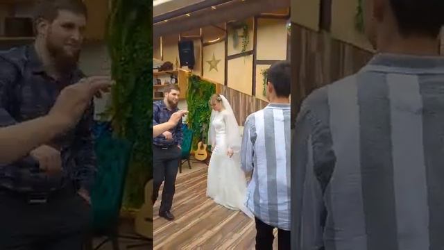 Патимат Галимова - Даргинская песня на свадьбе смотреть онлайн