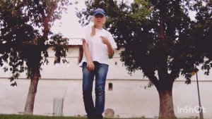 танец под песню " ты выше, ты на октаву выше"