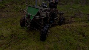 Самодельный квадроцикл с двигателем от оки в болоте