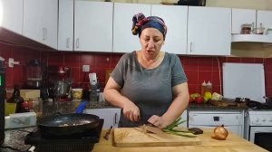 #128 Еврейский яичный салат со шкварками. Рецепт из детства. Даже папа умел это готовить