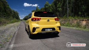 2019 Kia Rio GT-Line (1.0 turbo) 0-100km/h & engine sound