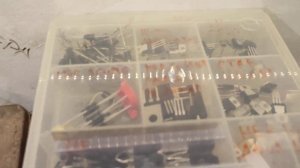 Моя маленькая мастерская радиолюбителя))