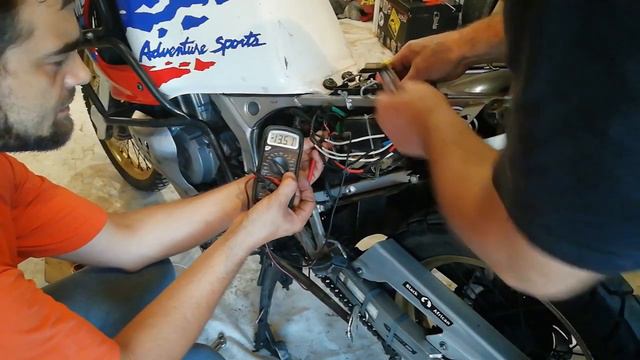 Самодельный регулятор напряжения для японского мотоцикла. Реле зарядки. смотреть онлайн