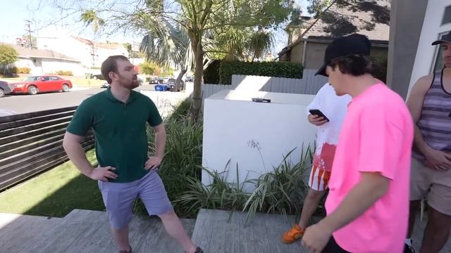 crazy Karen Neighbour snaps at us for flying a drone (He broke it) смотреть онлайн