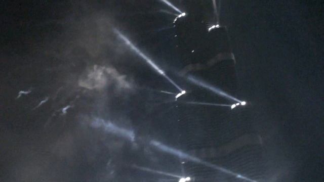 Burj Dubai / Khalifa opening ceremony fireworks in HD смотреть онлайн